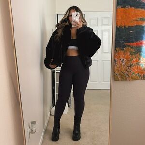 Good American- FAUX FUR COLLAR JACKET